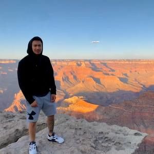 Meet your Posher, Julz